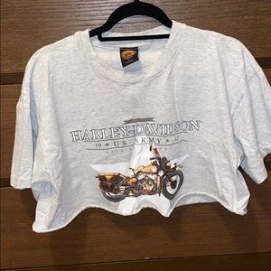 Cropped Harley Davidson Tee! Size Large!